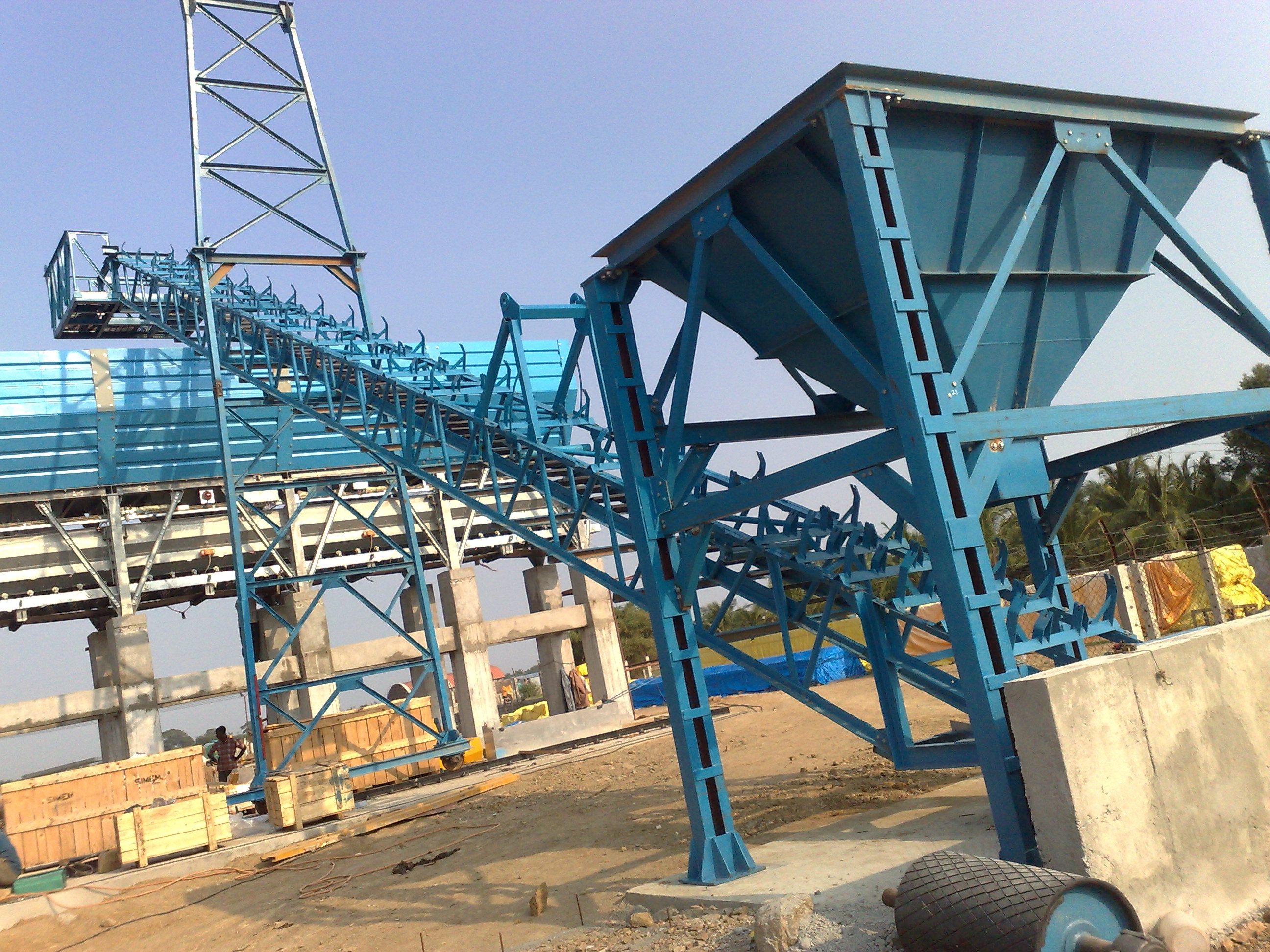 SHUTTLE CONVEYOR